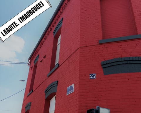 La Suite "Classic" Apartment in Hauts-de-France