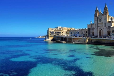 Cosy 1BR Penthouse close to the Promenade Apartment in Sliema