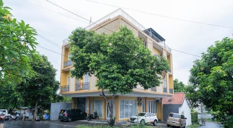 RedDoorz near ITDC Nusa Dua Hotel in Kuta Selatan