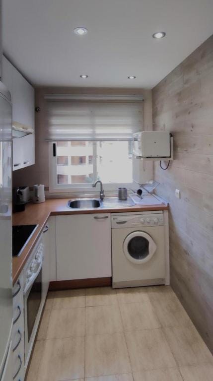 Beach Forest Paradise Apartment in Sitio de Calahonda