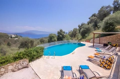 Villa Elissavet - Kalami bay Hotel in Corfu, Greece