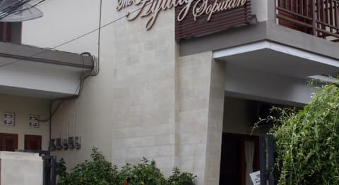 THE AYUDYA SOPUTAN II Apartment in Kuta