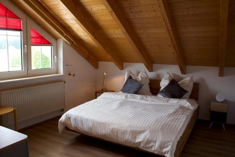 Kuschelige Ferienwohnung mit Balkon Apartment in Tyrol