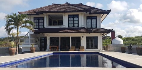 Medewi Manor Apartment in Bali