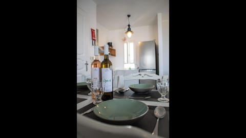 Villa 78 m2 in Agia Irini, 350 meter to the beach for 4 guests with pool access Apartment in Paros, Greece