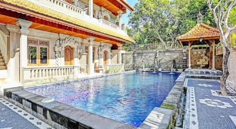 OYO Collection O 91125 Puri Dewa Bharata Hotel in Kuta Selatan