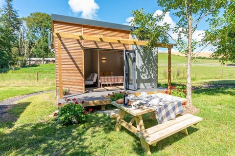 Sunset Cabins - Studio Pod-Sleeps 3-TJSSSC Vacation rental in Braunton