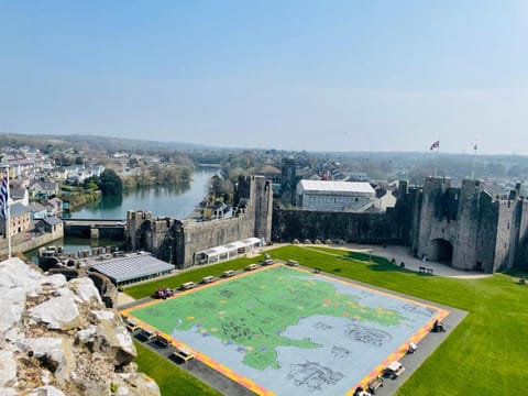 Unique Cottage The Old Stables Pembrokeshire Sleeps 8 - Welsh Tourist Board Award 5 Stars Vacation rental in Wales