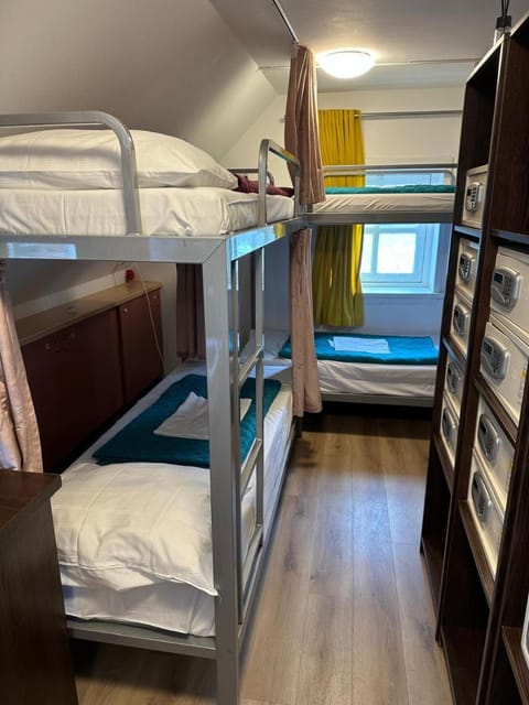 Room Mate Hostel Amsterdam Zaandam Hostel in Zaandam