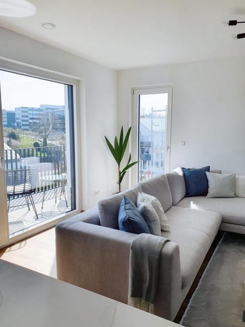 2BD high end Apt. 135m2 in Strassen Apartment in Strassen