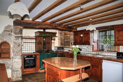 The Panorama Farmhouse Vacation rental in Llantysilio