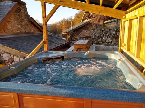 The Panorama Farmhouse Vacation rental in Llantysilio