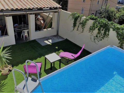 Comme à la Maison Vacation rental in Alès