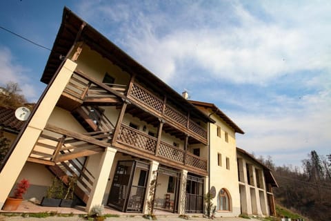 Appartamento immerso nella natura con parcheggio - Genziana Bed and Breakfast in Belluno