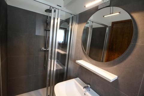 Appartamento immerso nella natura con parcheggio - Viola Bed and Breakfast in Belluno