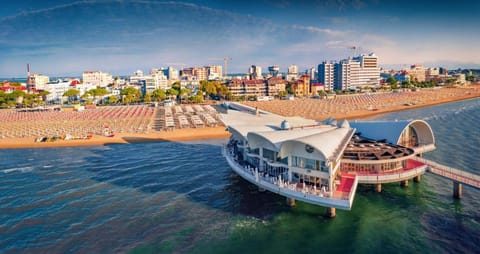 Villa just a few steps from the beach Villa in Lignano Sabbiadoro