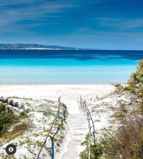 Comoda casa vacanze in pieno centro. IUN Q5752 Vacation rental in Calasetta