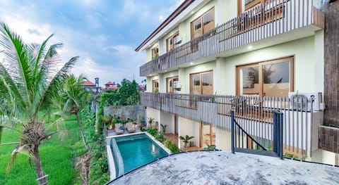 Juli House by Mahaputra Bed and Breakfast in Ubud