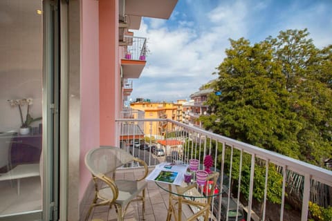 Estate4home - L'onda viola Apartment in Priora