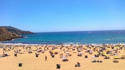 Modern Apartment in the Best Location, Perfect for Families Apartment in Sliema