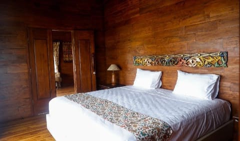 PRIMAVERA VILLA  Villa in East Selemadeg