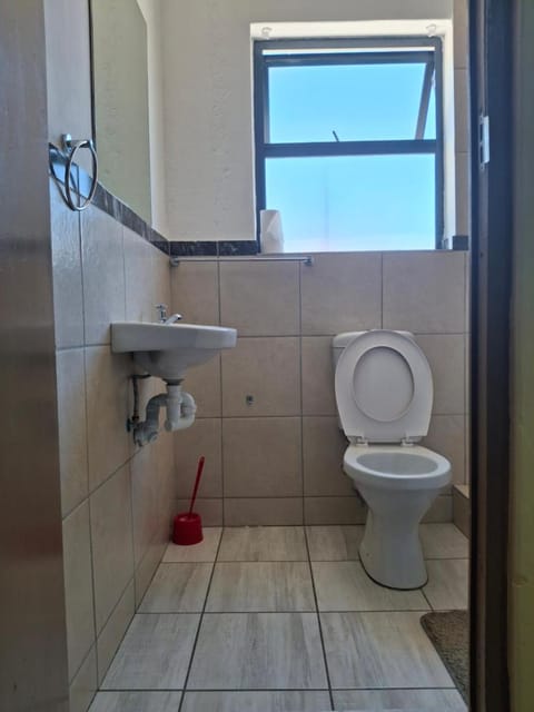 Supa Guesthouse Bed and Breakfast in Cape Town