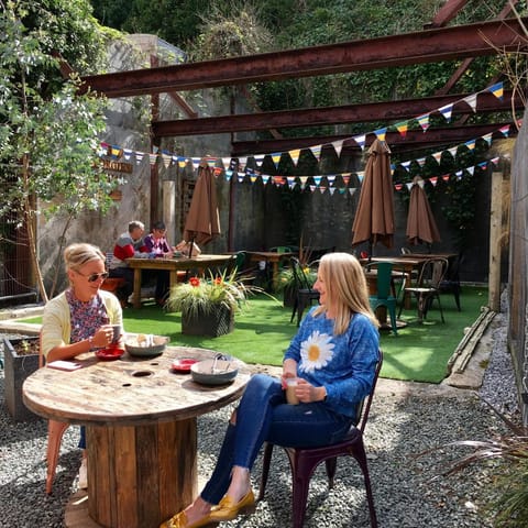 The Art Attic a Stylish Boutique Apartment Apartment in Wales