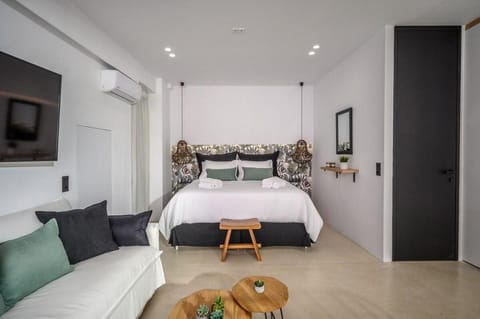 Talise I Modern & Luxury Suite just 2 minutes from the beach Apartment in Stalida