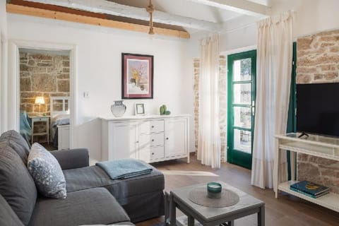 Agroturizam Perica - 1 room apartment in NP Krka Apartment in Šibenik-Knin County, Croatia