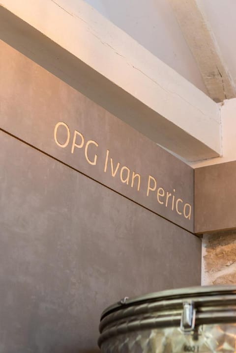 Agroturizam Perica - 1 room apartment in NP Krka Apartment in Šibenik-Knin County, Croatia