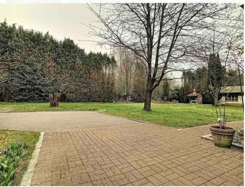 Panoramic Villa Sint Gillis-Waas Vacation rental in Zeeland, Netherlands