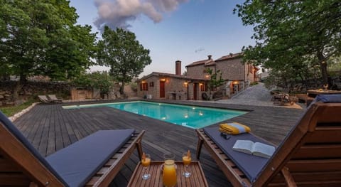 Villa Stone House Magarac ZadarVillas Apartment in Seline