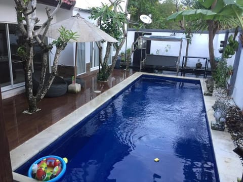 Private villa Poh gading 4 bed room 3 bath room  Villa in Kuta Selatan