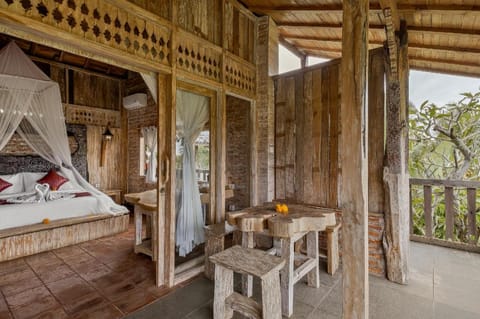 Joglo Organik Guesthouse Bed and Breakfast in Ubud