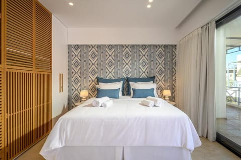 Talise II Urban Living Apartment in Stalida