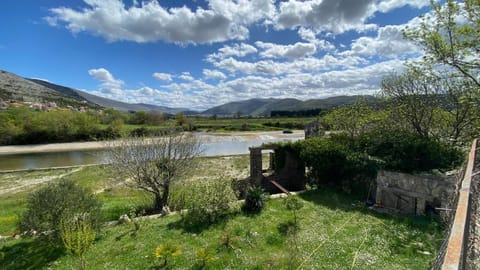 Stara Smokva Apartman 2+1 studio Apartment in Dubrovnik-Neretva County