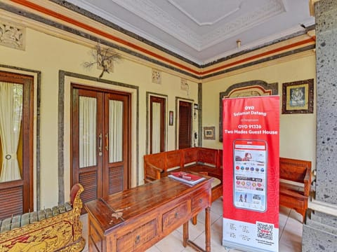 OYO 91326 Two Mades Guest House Hotel in Denpasar