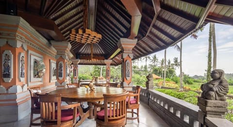 Swan Paradise A Pramana Experience Resort in Blahbatuh