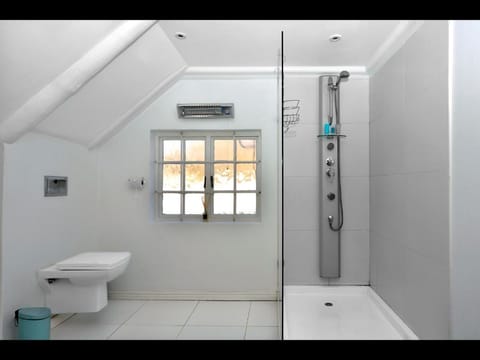 Mirabelle Guesthouse Bed and Breakfast in Franschhoek