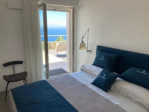 “CapriOleum” esclusive place Villa in Anacapri