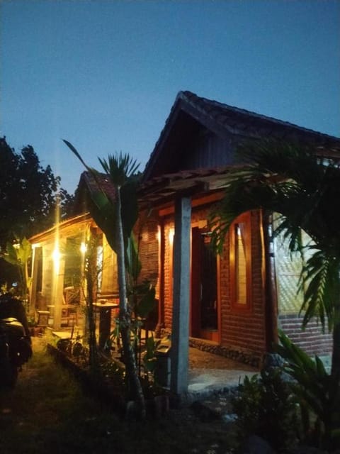 Ayolah Surf house & Surf Camp Vacation rental in Bali