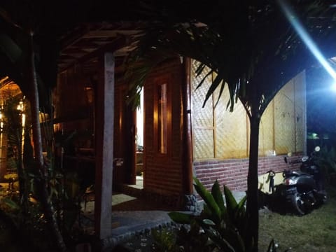 Ayolah Surf house & Surf Camp Vacation rental in Bali