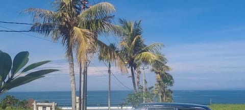 Ayolah Surf house & Surf Camp Vacation rental in Bali