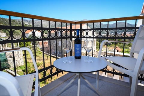 Casa Laurea Bed and Breakfast in Dubrovnik-Neretva County