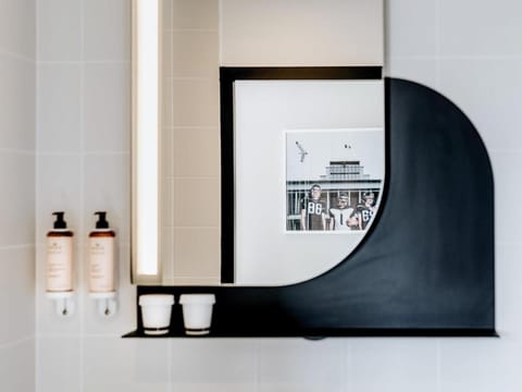 Mercure Brest Centre Port Hotel in Brest