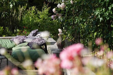 Villa Aigarden Bed and Breakfast in Avignon