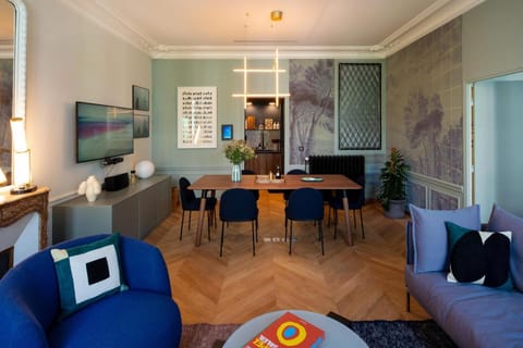 Joro Living Apartment in Paris