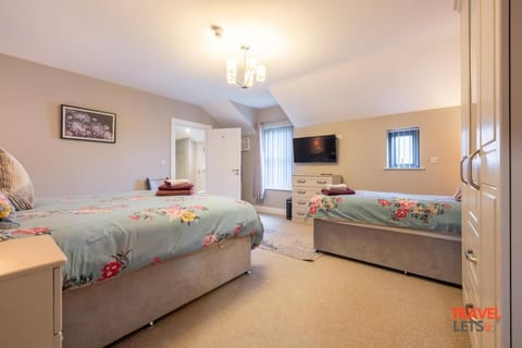 Homestead Hillsborough Vacation rental in Northern Ireland