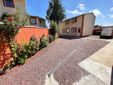 Dary Locations Vacation rental in Normandy