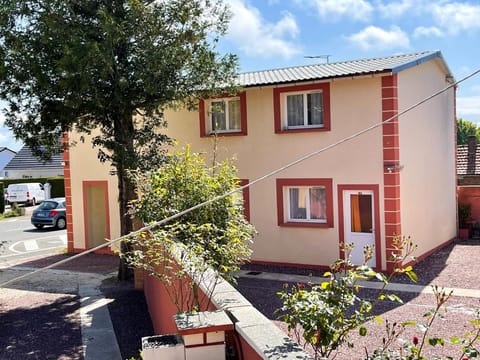 Dary Locations Vacation rental in Normandy